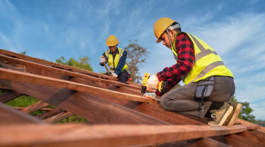Professional Flat Roofing Installation services in Sabinal, TX